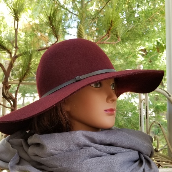 wide brim hats target